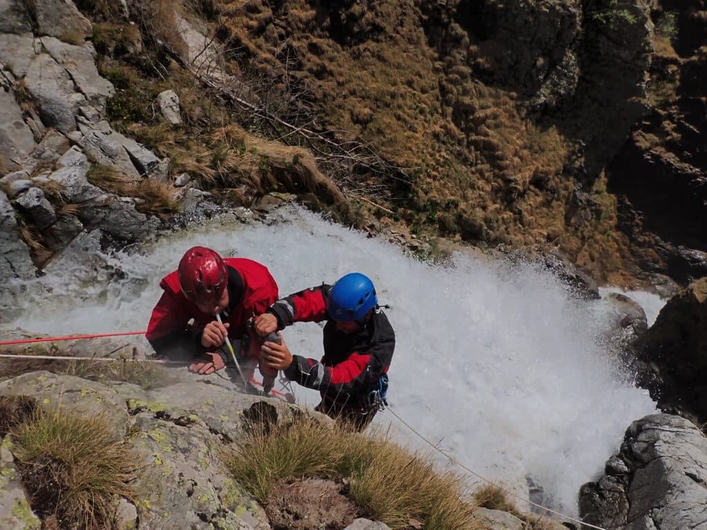 Actualités canyoning - iannis wypyszynski guide canyon