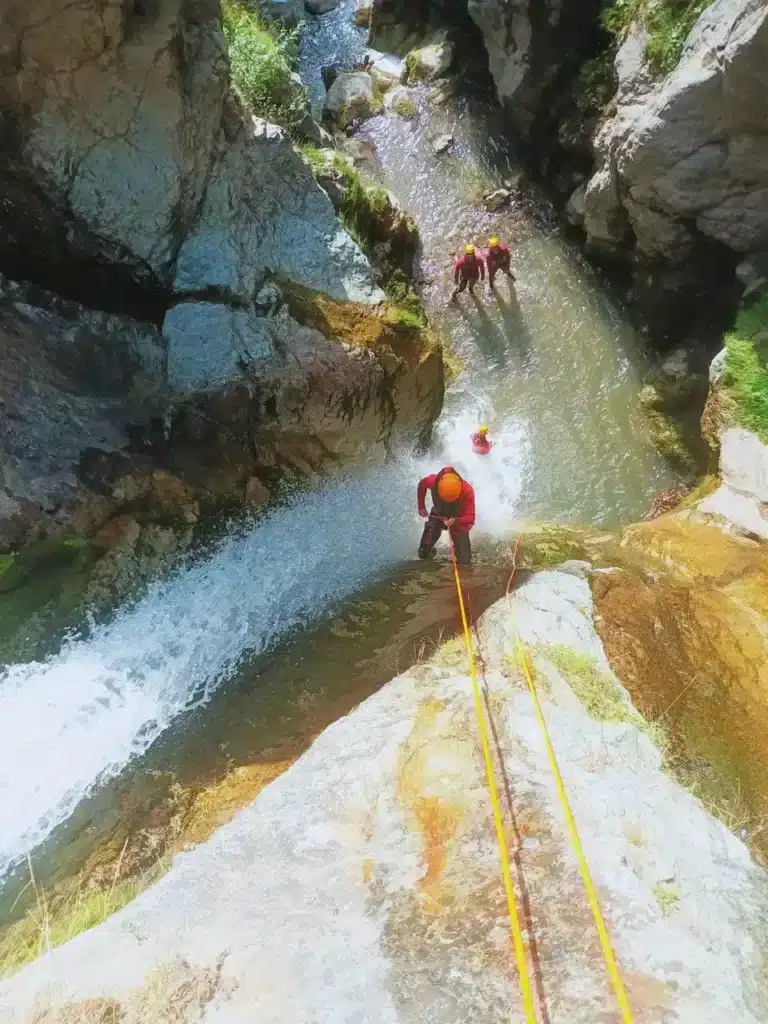 Cascade du canyon de Val Estreche à Champoléon