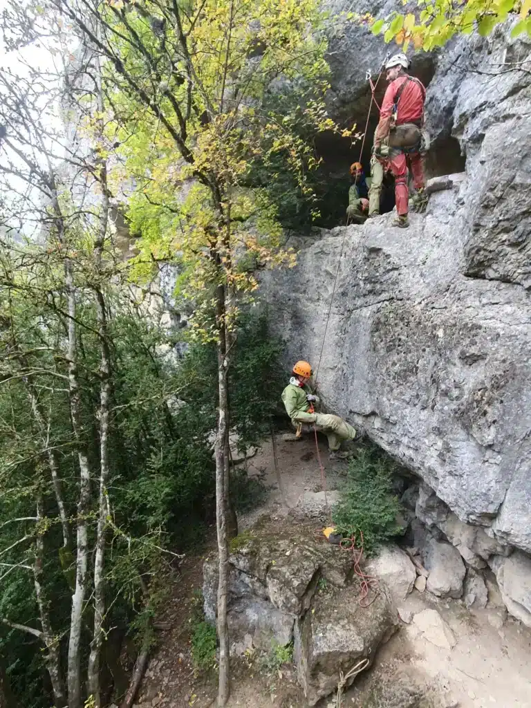 Sortie spéléologie sportive dans les gorges d'Agnielles proche de Gap